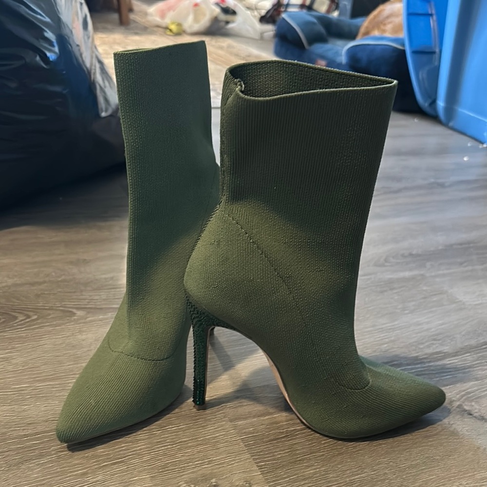 Fashion Nova Green Heeled Boots with Stiletto Heel
